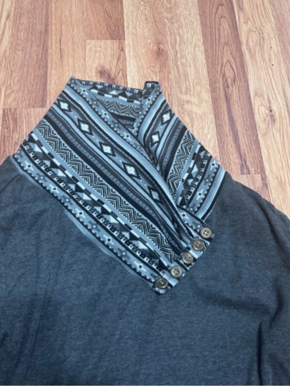 Sweater - Picture 2 of 3